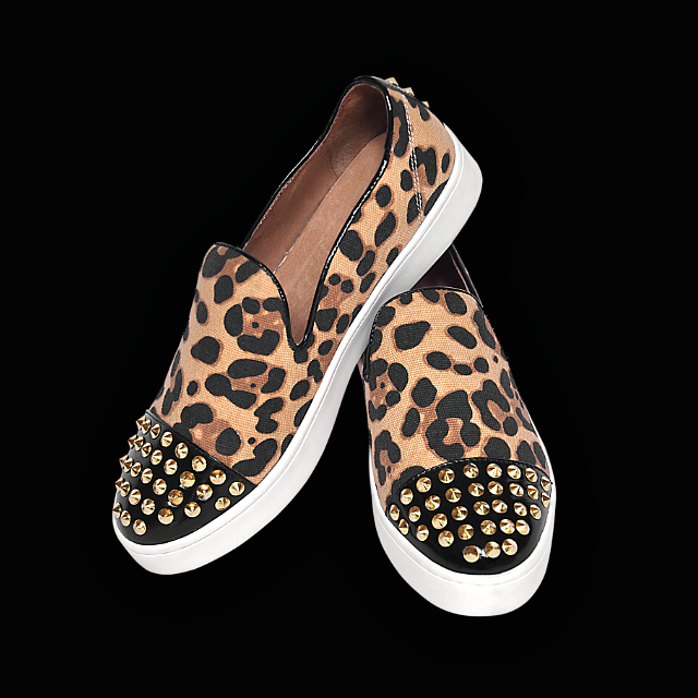 FIERCE SLIP-ON SNEAKERS